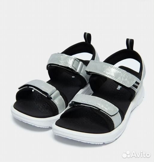 Сандалии 32