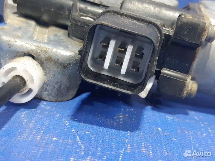 Задний левый стеклоподъёмник Mitsubishi Lancer 9