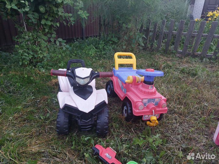 Машинка-каталка