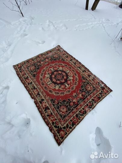 Ковер 140 на 180