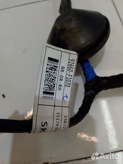 Электропроводка двери задняя правая (Kia Sportage)