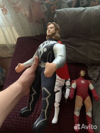 Игрушки marvel и star wars