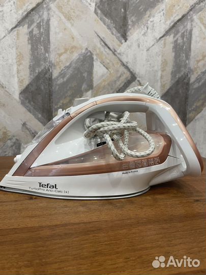 Tefal TurboPro Anti-Calc+ (FV5697E1)