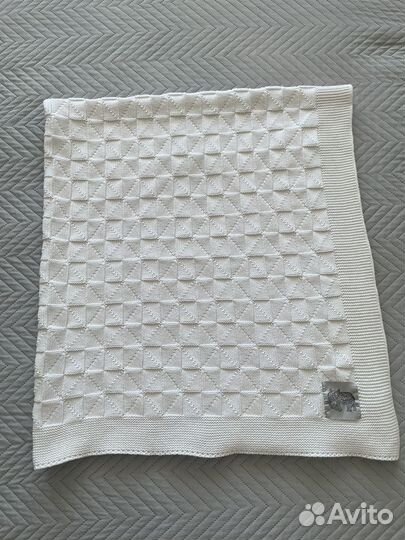 Вязаный плед для новорожденных