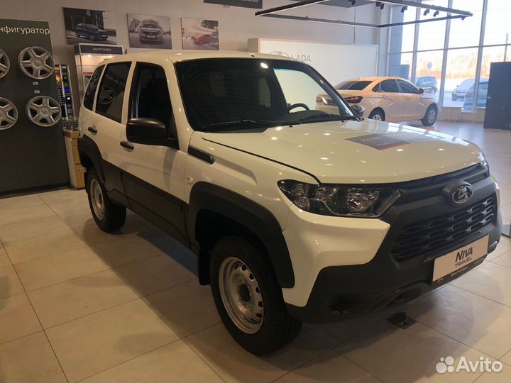 ВАЗ Niva Travel 1.7 МТ, 2024