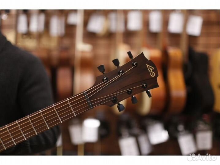 LAG T-70A NAT акустическая гитара