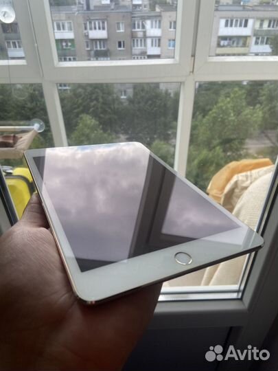 iPad mini 4 32gb wi-fi