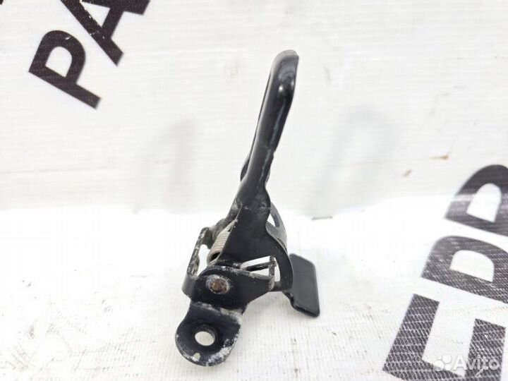 Крюк замка капота Lexus Rx270 3