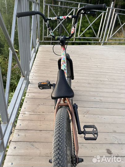 Трюковой велосипед bmx