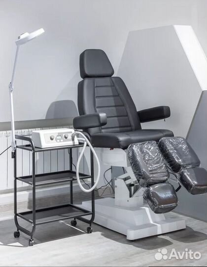 Педикюрное кресло