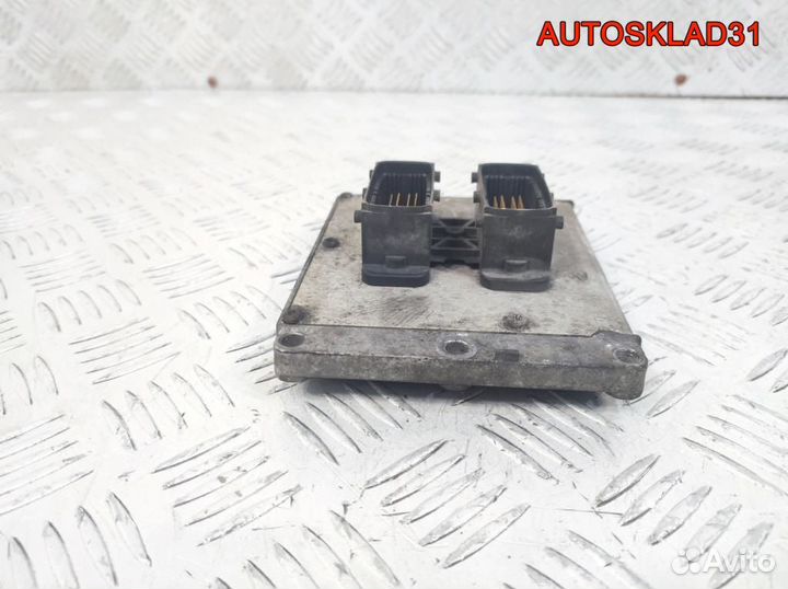 Блок эбу Opel Vectra C 2,2 Z22SE 12572011 Бензин