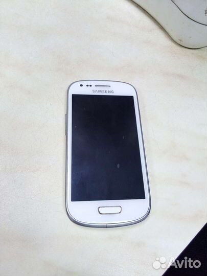 Телефон Samsung s3 mini