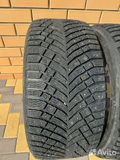 Michelin X-Ice North 4 275/40 R21 107