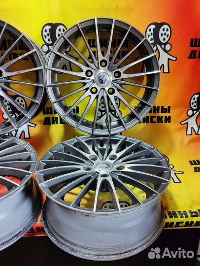 Диски литые Alkasta R16 5*114.3 et40 dia66.1