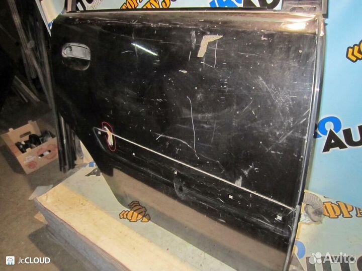 Дверь на KIA RIO JB G4EE