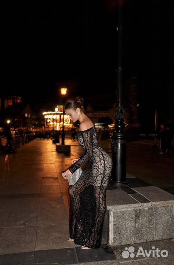 Вечернее платье в пол 42 44