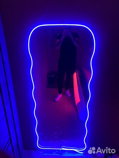 Зеркало с подсветкой