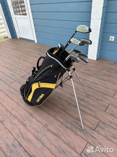 Набор клюшек для гольфа