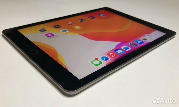 iPad 2017 128GB SIM + Smаrt Case