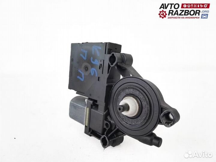 Моторчик стеклоподъемника пер. лев. VW Passat (B6