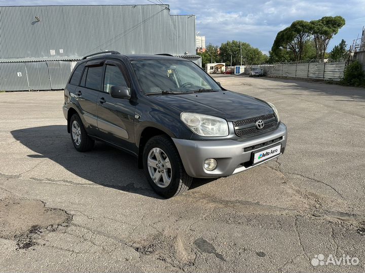 Toyota RAV4 1.8 МТ, 2004, 301 500 км