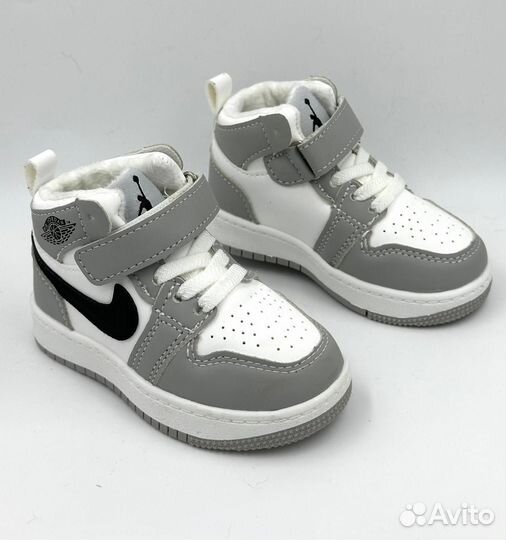 Кроссовки nike