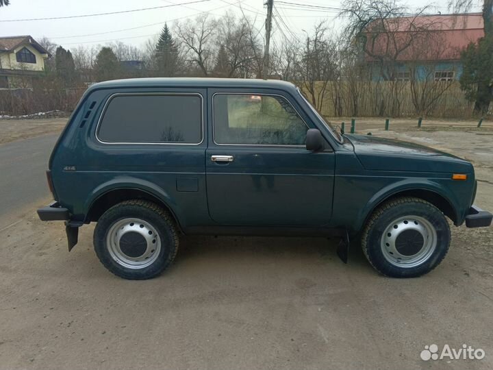 LADA 4x4 (Нива) 1.7 МТ, 2006, 158 000 км