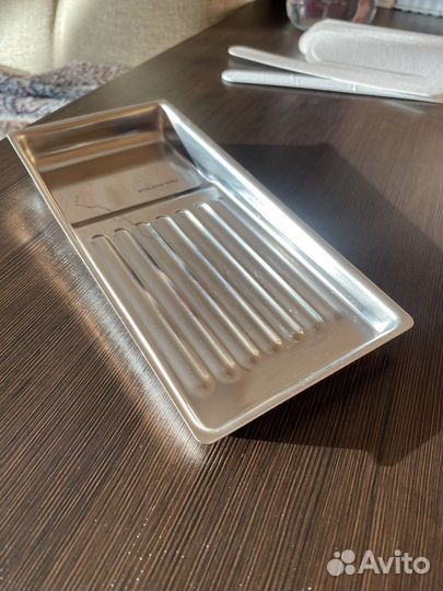 Лоток стальной