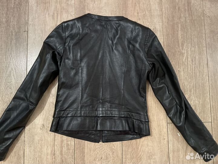 Куртка кожаная женская