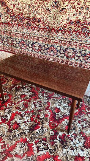 Журнальный столик