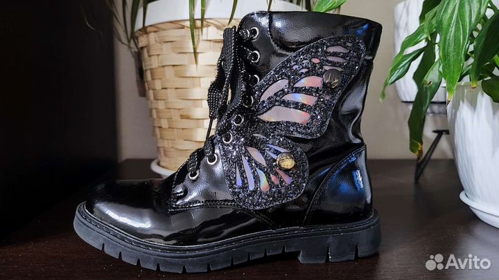Ботинки демисезонные для девочки 32 размер