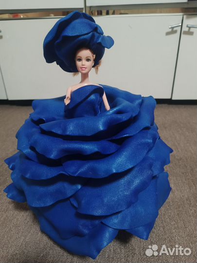Кукла барби