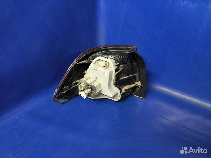 Фонарь задний правый Volkswagen Polo V (2009—2015)