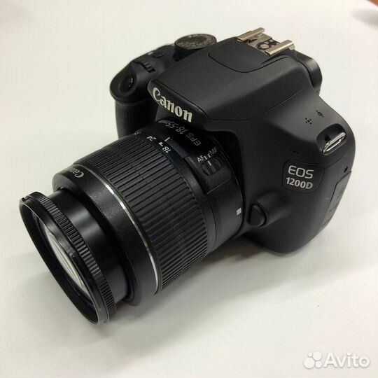 Зеркальный фотоаппарат Canon 1200d 18-55dciii S/n