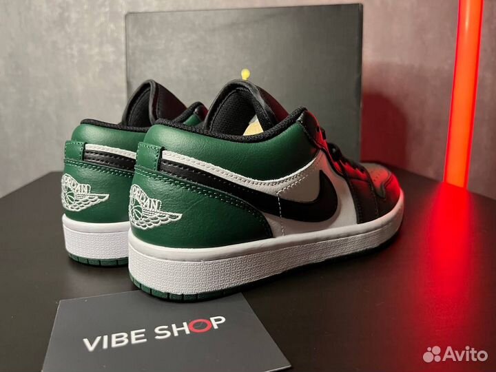 Кроссовки Air Jordan 1 Low Green Toe