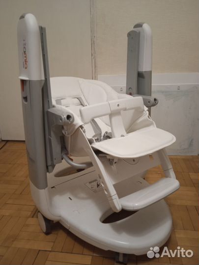 Стульчик для кормления Peg-Perego Tatamia