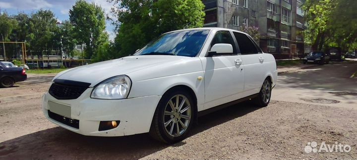 LADA Priora 1.6 МТ, 2017, 194 000 км