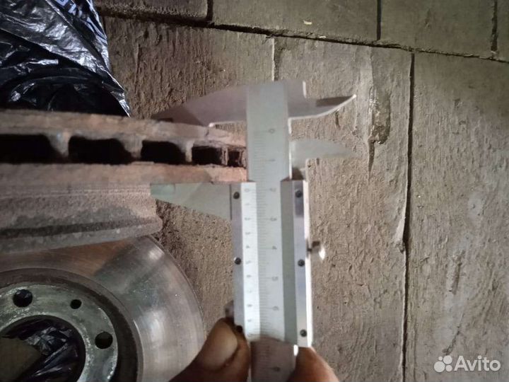 Тормозные диски на hyundai solaris 1 бу