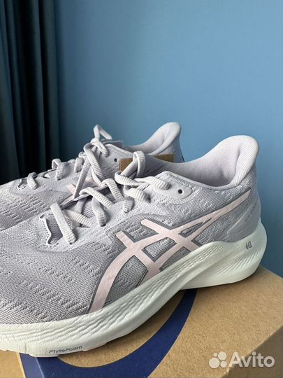 Беговые кроссовки asics женские