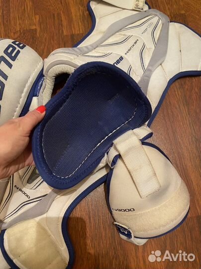 Нагрудник хоккейный jr s