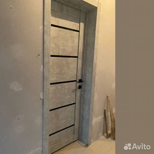 Двери новые