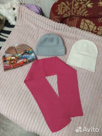 Шапки детские, шарф