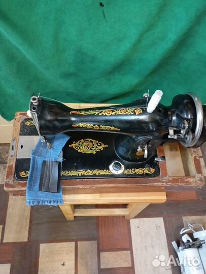 Швейная машинка подольская ручная