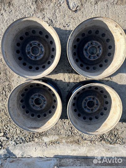 Диски штампованные R16