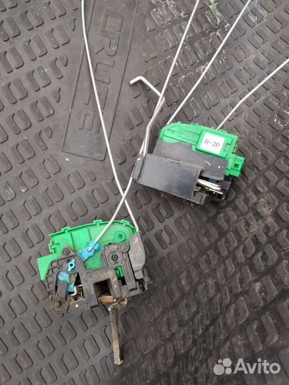 Кia Rio 3 замок двери