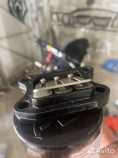 Клапан лепестковый Honda DIO AF18/24/27/28