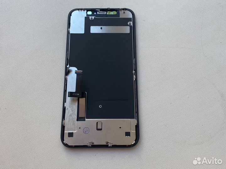 Дисплей на iPhone 11