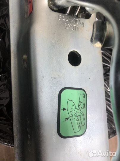 Сцепная головка, замковое устройство для прицепа