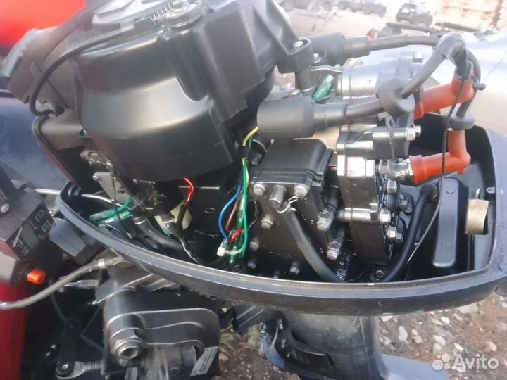 Лодка с мотором