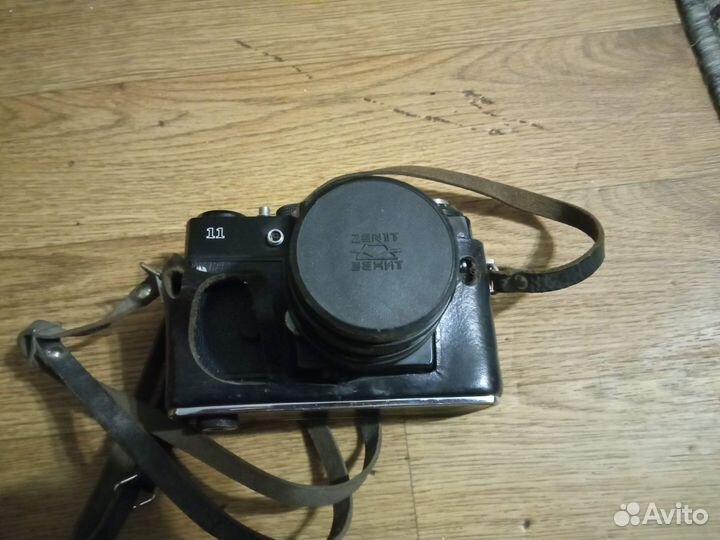 Пленочный фотоаппарат зенит